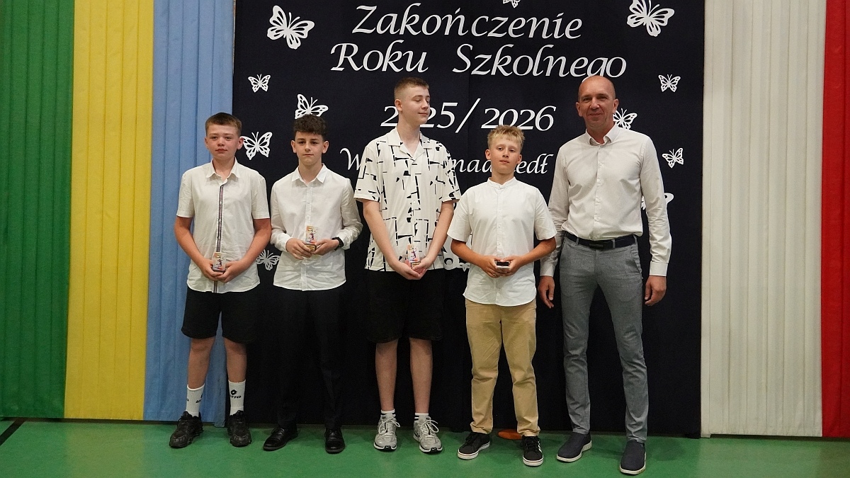 Zakończenie roku szkolnego w Szkole Podstawowej nr 5 [26.06.2026] - zdjęcie #172 - eOstroleka.pl
