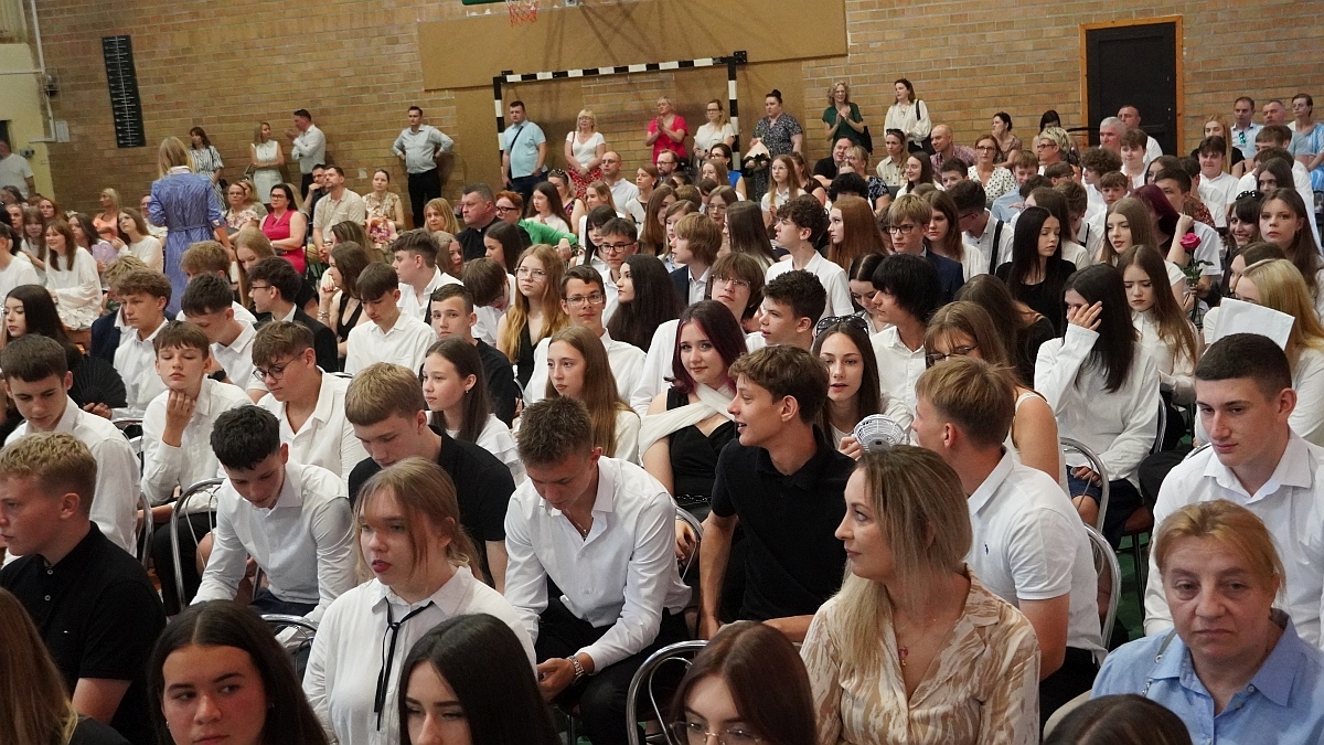 Zakończenie roku szkolnego w Szkole Podstawowej nr 5 [26.06.2026] - zdjęcie #136 - eOstroleka.pl