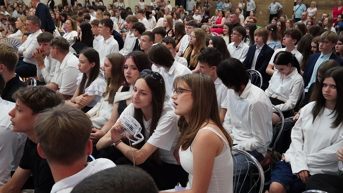 Zakończenie roku szkolnego w Szkole Podstawowej nr 5 [26.06.2026] - zdjęcie #132 - eOstroleka.pl