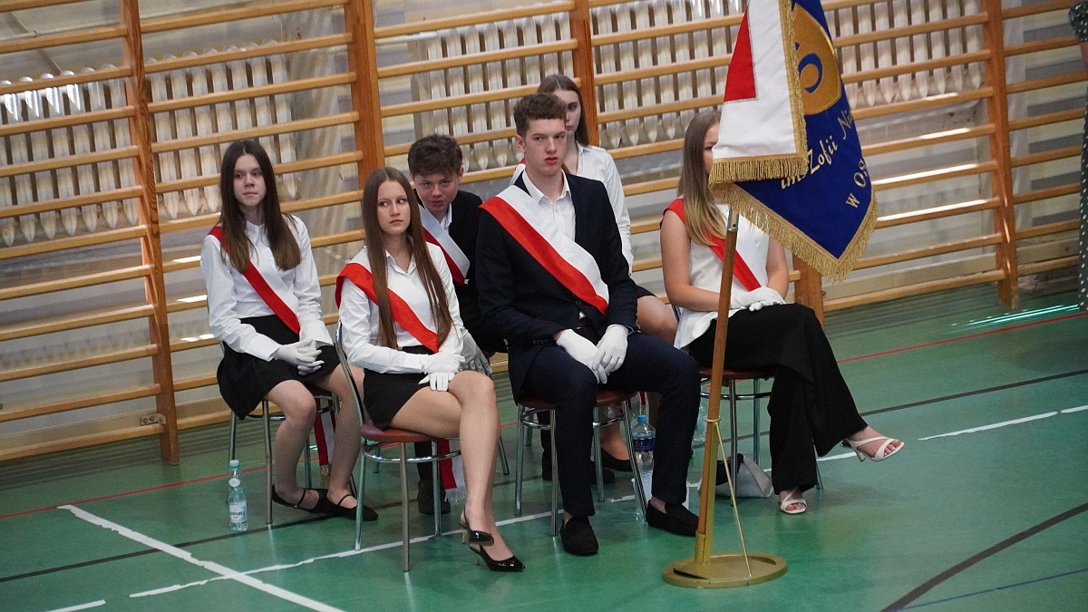 Zakończenie roku szkolnego w Szkole Podstawowej nr 5 [26.06.2026] - zdjęcie #70 - eOstroleka.pl
