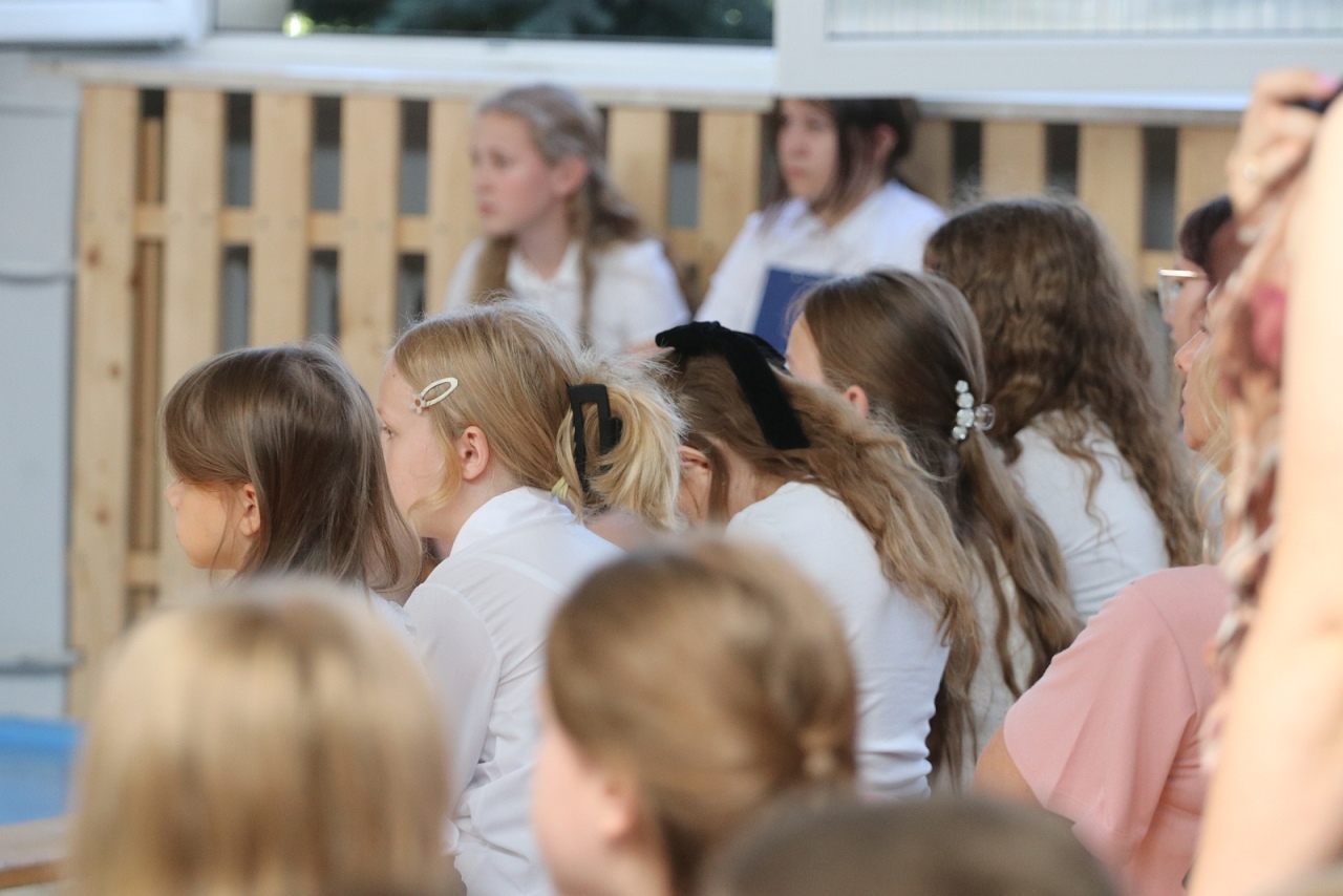 Zakończenie roku szkolnego w Szkole Podstawowej nr 1 w Ostrołęce [26.06.2026] - zdjęcie #2 - eOstroleka.pl