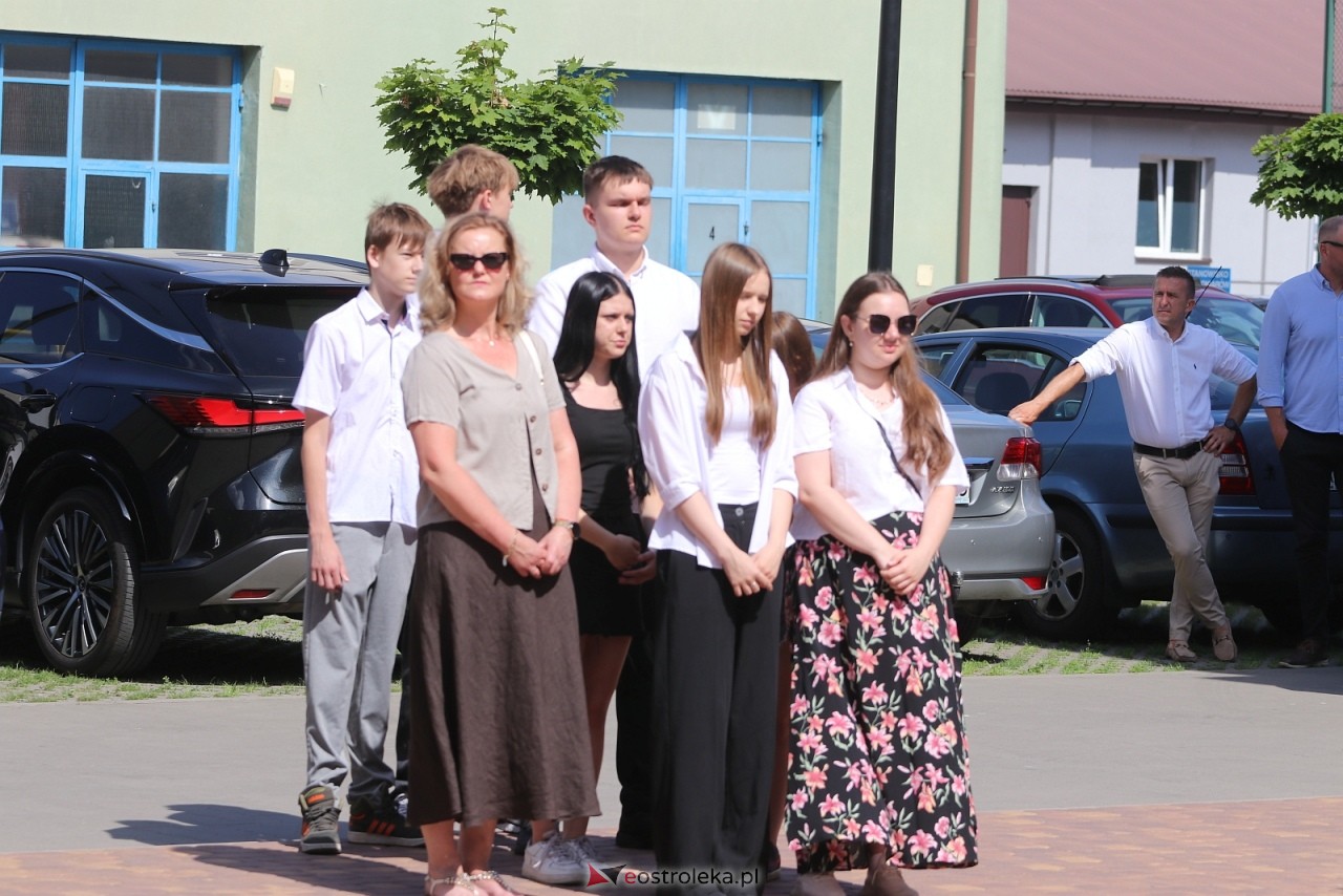 Zakończenie roku szkolnego w ZSZ 1 w Ostrołęce [26.06.2026] - zdjęcie #102 - eOstroleka.pl