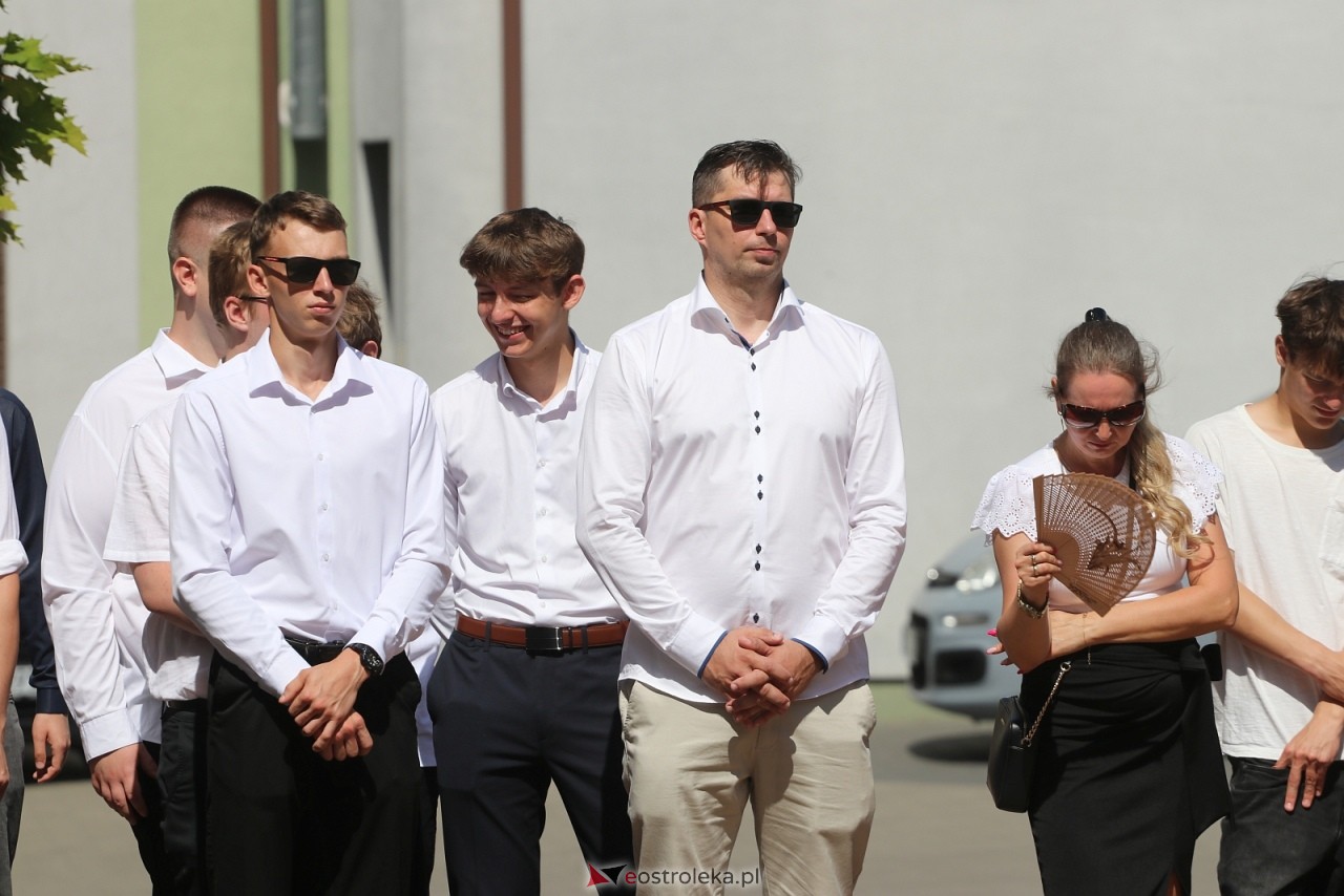 Zakończenie roku szkolnego w ZSZ 1 w Ostrołęce [26.06.2026] - zdjęcie #72 - eOstroleka.pl