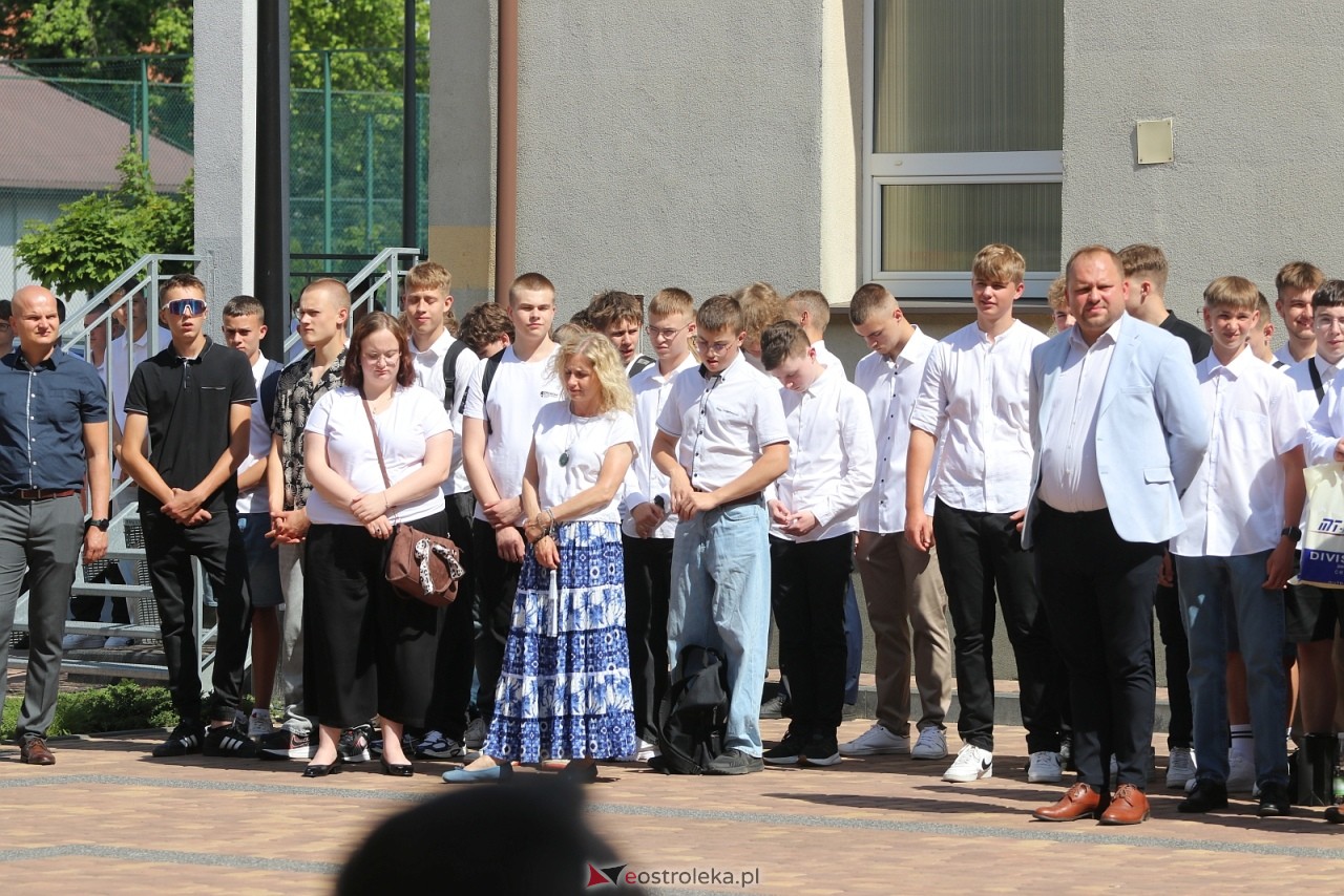 Zakończenie roku szkolnego w ZSZ 1 w Ostrołęce [26.06.2026] - zdjęcie #54 - eOstroleka.pl