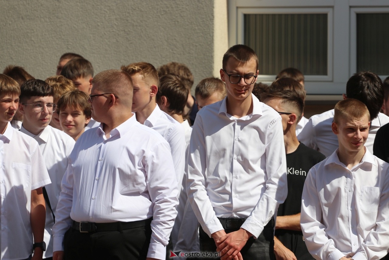 Zakończenie roku szkolnego w ZSZ 1 w Ostrołęce [26.06.2026] - zdjęcie #50 - eOstroleka.pl