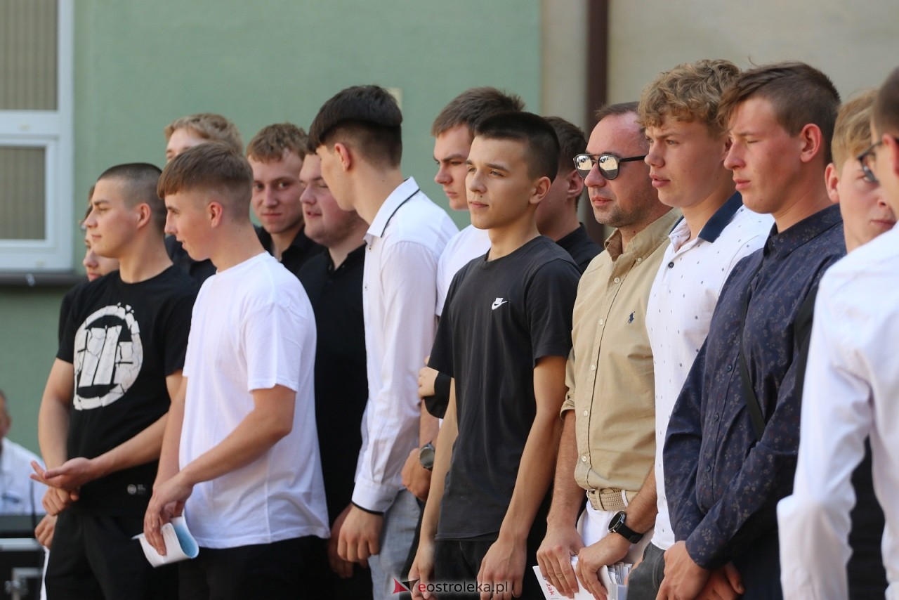 Zakończenie roku szkolnego w ZSZ 1 w Ostrołęce [26.06.2026] - zdjęcie #33 - eOstroleka.pl