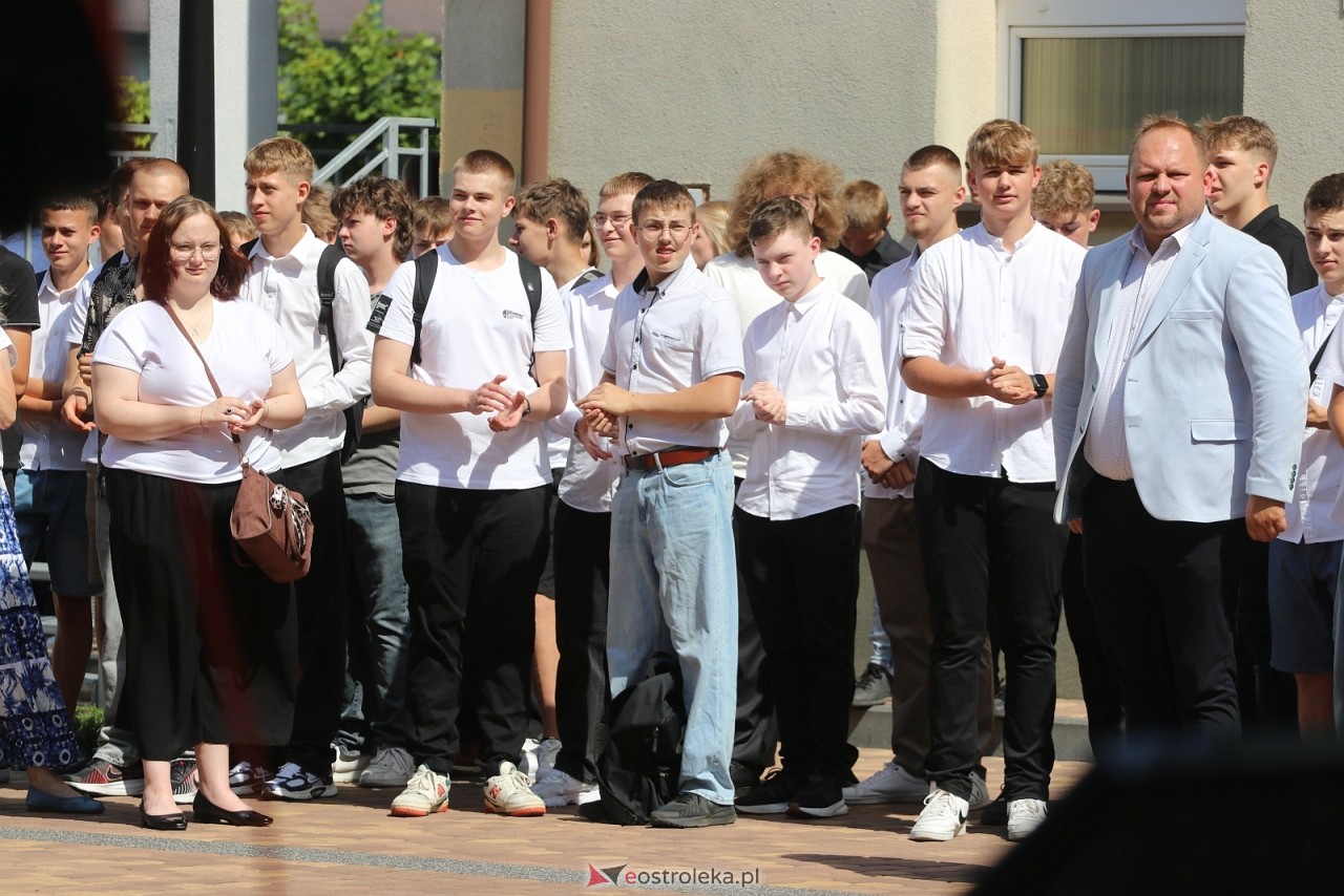 Zakończenie roku szkolnego w ZSZ 1 w Ostrołęce [26.06.2026] - zdjęcie #40 - eOstroleka.pl