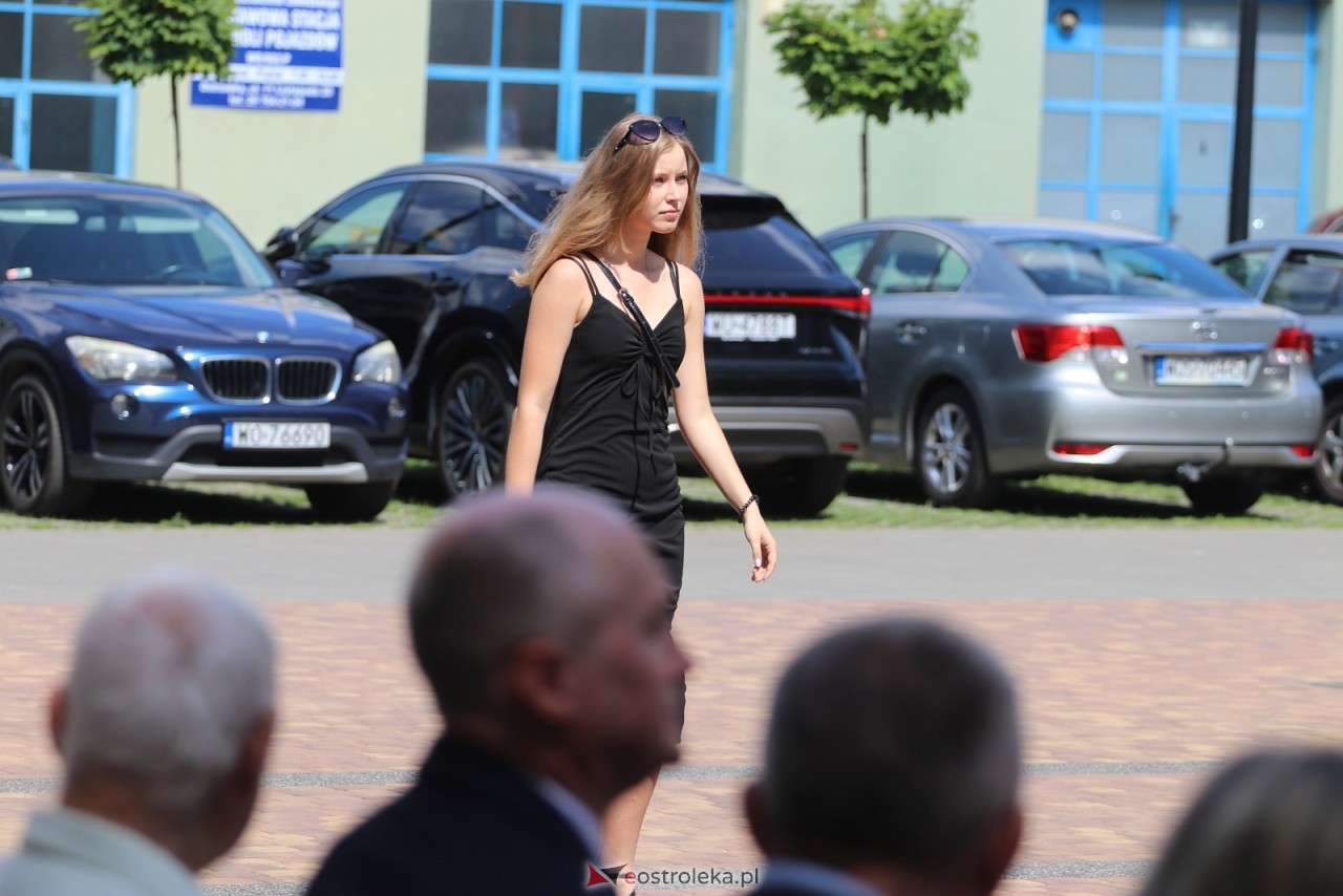 Zakończenie roku szkolnego w ZSZ 1 w Ostrołęce [26.06.2026] - zdjęcie #36 - eOstroleka.pl