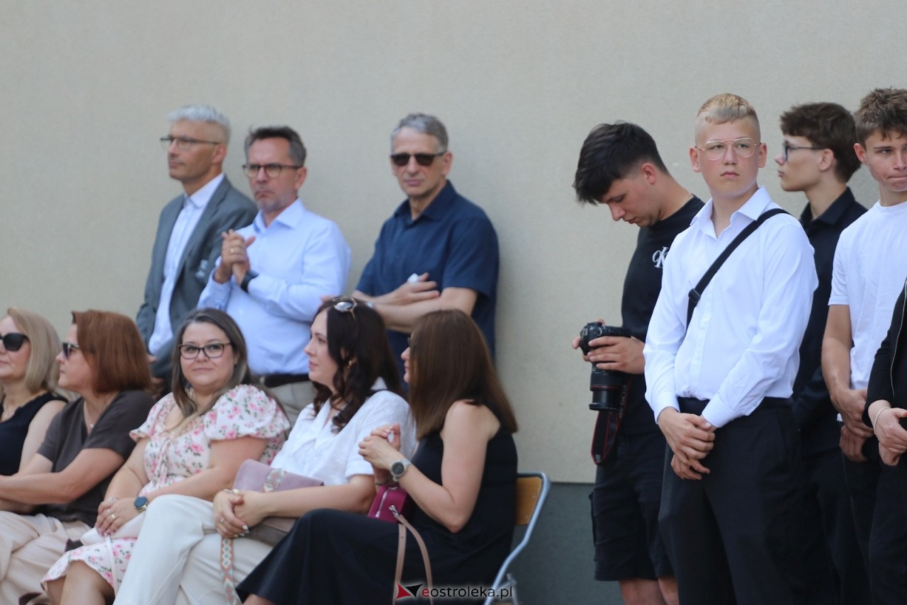 Zakończenie roku szkolnego w ZSZ 1 w Ostrołęce [26.06.2026] - zdjęcie #8 - eOstroleka.pl