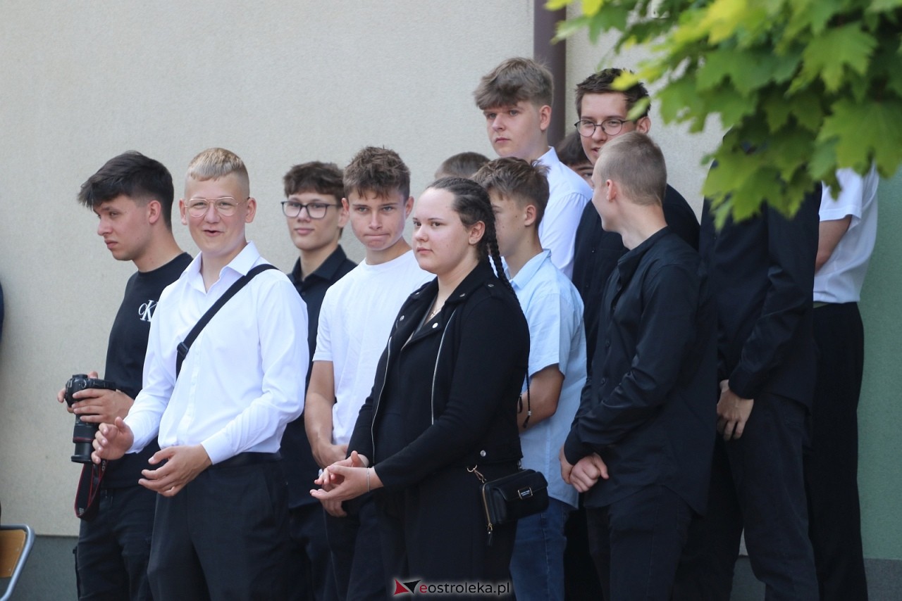 Zakończenie roku szkolnego w ZSZ 1 w Ostrołęce [26.06.2026] - zdjęcie #7 - eOstroleka.pl