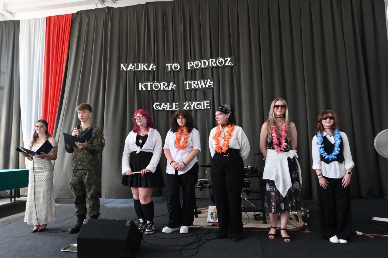 Zakończenie roku szkolnego w ZSZ 2 w Ostrołęce [26.06.2026] - zdjęcie #7 - eOstroleka.pl