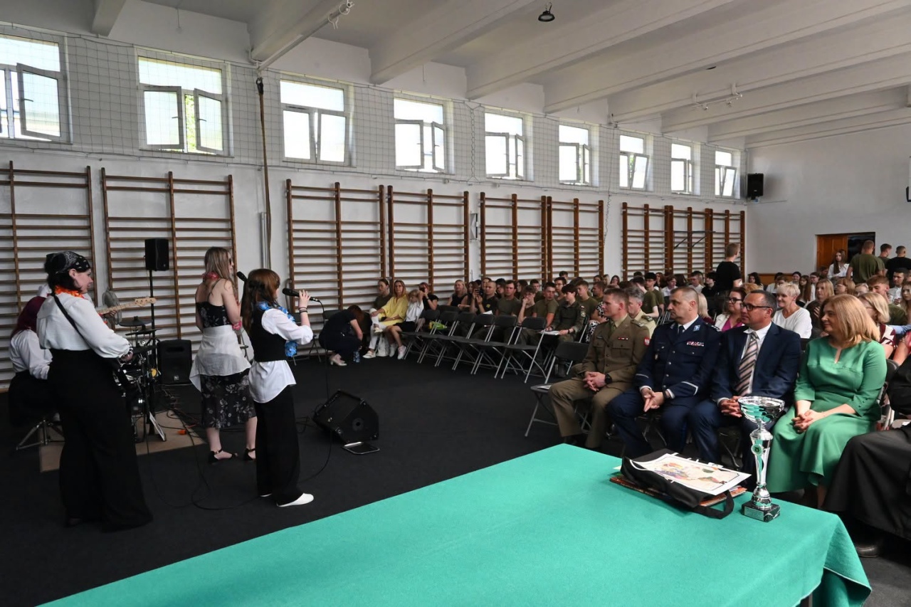 Zakończenie roku szkolnego w ZSZ 2 w Ostrołęce [26.06.2026] - zdjęcie #6 - eOstroleka.pl