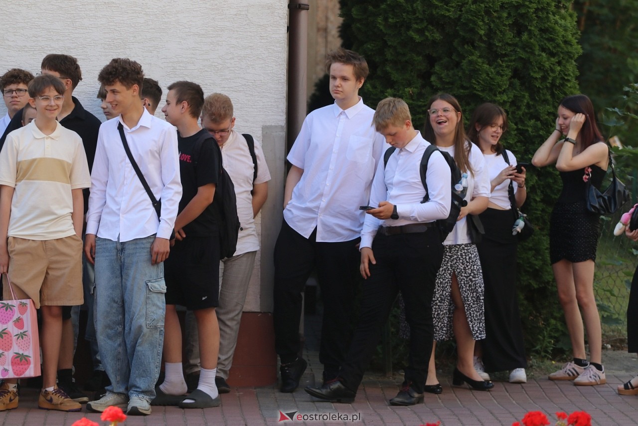 Zakończenie roku szkolnego w ZSZ 4 w Ostrołęce [26.06.2026] - zdjęcie #72 - eOstroleka.pl