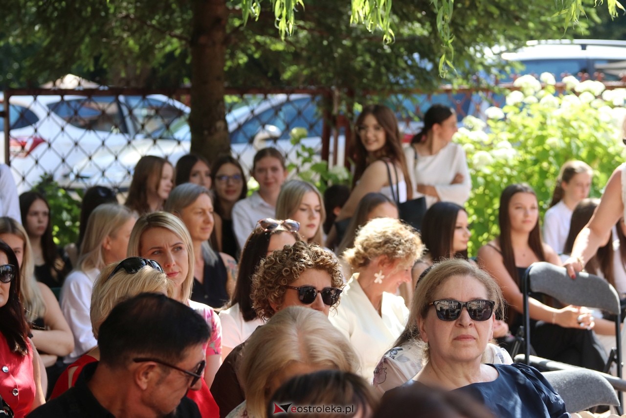 Zakończenie roku szkolnego w ZSZ 4 w Ostrołęce [26.06.2026] - zdjęcie #63 - eOstroleka.pl