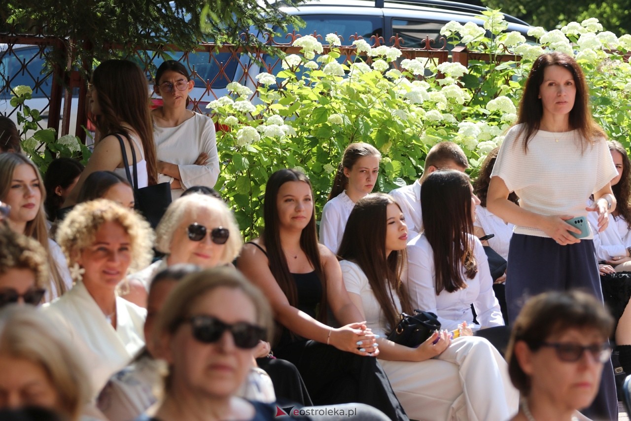 Zakończenie roku szkolnego w ZSZ 4 w Ostrołęce [26.06.2026] - zdjęcie #54 - eOstroleka.pl