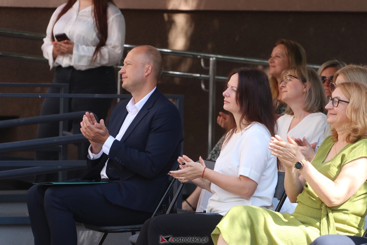 Zakończenie roku szkolnego w ZSZ 4 w Ostrołęce [26.06.2026] - zdjęcie #52 - eOstroleka.pl