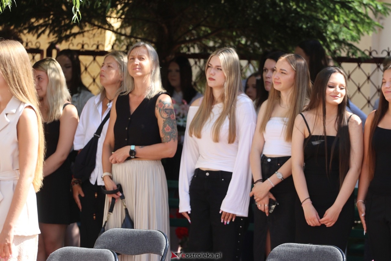 Zakończenie roku szkolnego w ZSZ 4 w Ostrołęce [26.06.2026] - zdjęcie #39 - eOstroleka.pl