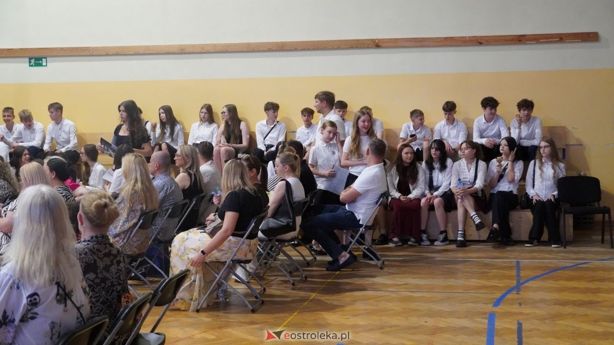 Zakończenie roku skzolnego w SP nr 6 w Ostrołęce [26.06.2026] - zdjęcie #54 - eOstroleka.pl