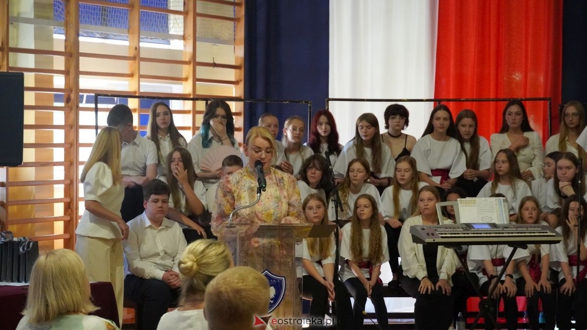 Zakończenie roku skzolnego w SP nr 6 w Ostrołęce [26.06.2026] - zdjęcie #44 - eOstroleka.pl