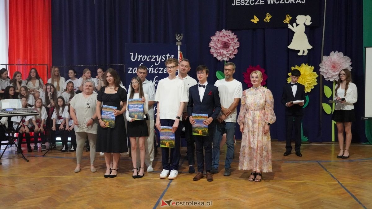 Zakończenie roku skzolnego w SP nr 6 w Ostrołęce [26.06.2026] - zdjęcie #31 - eOstroleka.pl