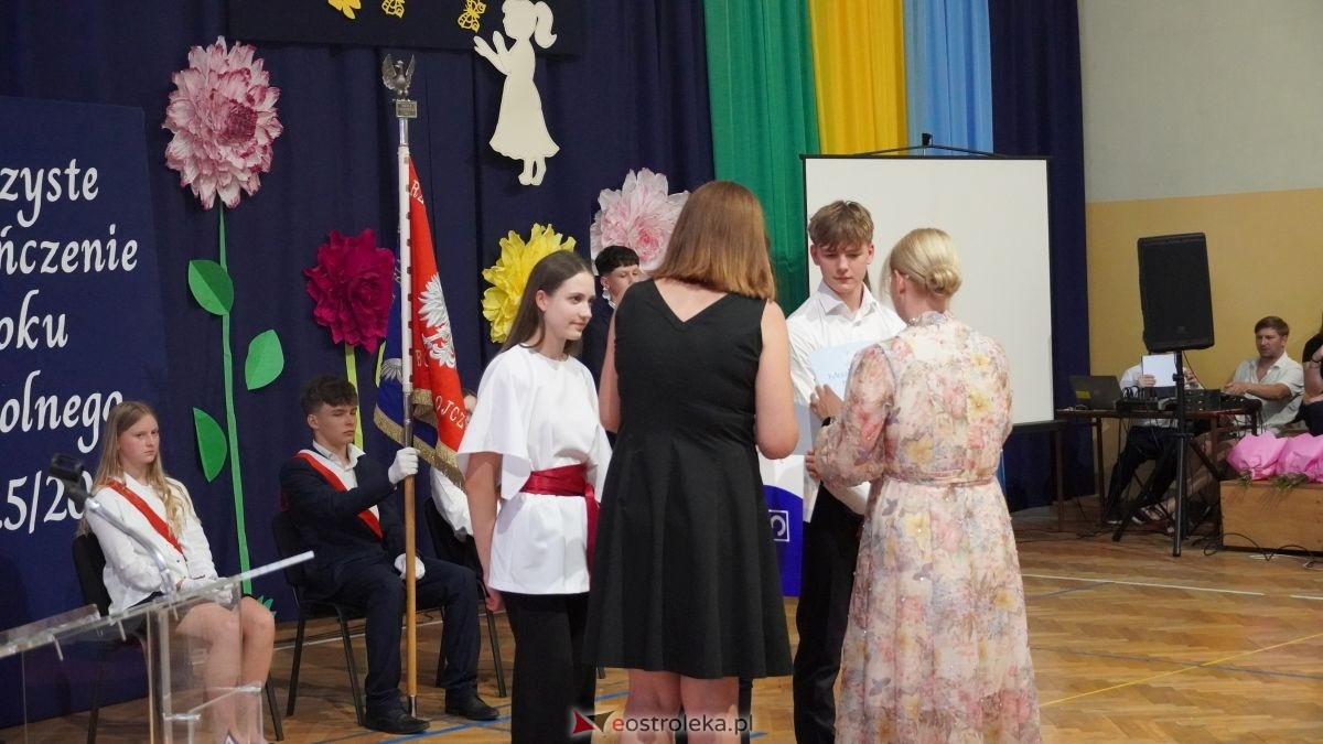 Zakończenie roku skzolnego w SP nr 6 w Ostrołęce [26.06.2026] - zdjęcie #20 - eOstroleka.pl