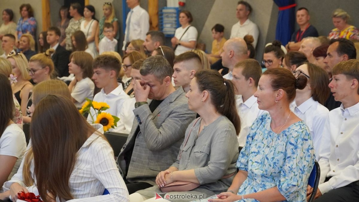 Zakończenie roku szkolnego w SP nr 10 w Ostrołęce [26.06.2026] - zdjęcie #91 - eOstroleka.pl