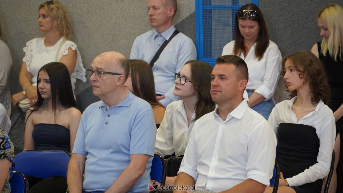 Zakończenie roku szkolnego w SP nr 10 w Ostrołęce [26.06.2026] - zdjęcie #89 - eOstroleka.pl