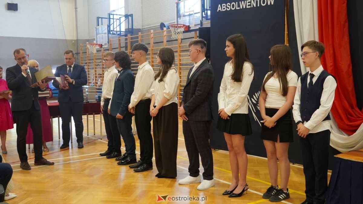 Zakończenie roku szkolnego w SP nr 10 w Ostrołęce [26.06.2026] - zdjęcie #55 - eOstroleka.pl