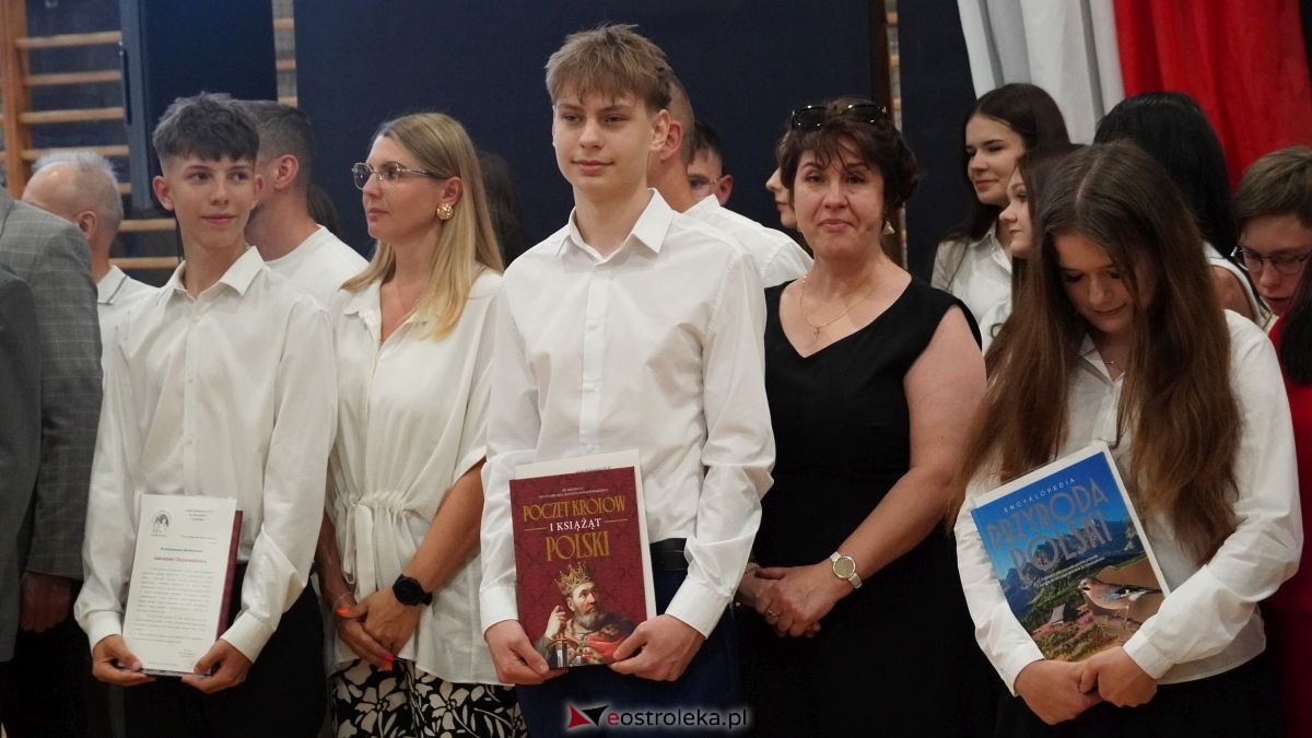 Zakończenie roku szkolnego w SP nr 10 w Ostrołęce [26.06.2026] - zdjęcie #39 - eOstroleka.pl