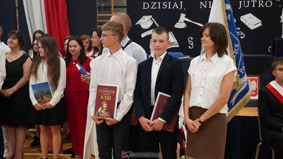 Zakończenie roku szkolnego w SP nr 10 w Ostrołęce [26.06.2026] - zdjęcie #37 - eOstroleka.pl