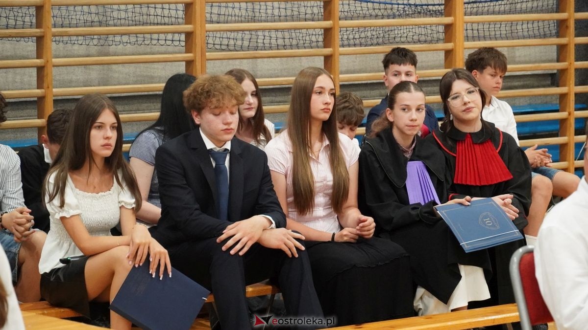 Zakończenie roku szkolnego w SP nr 10 w Ostrołęce [26.06.2026] - zdjęcie #34 - eOstroleka.pl