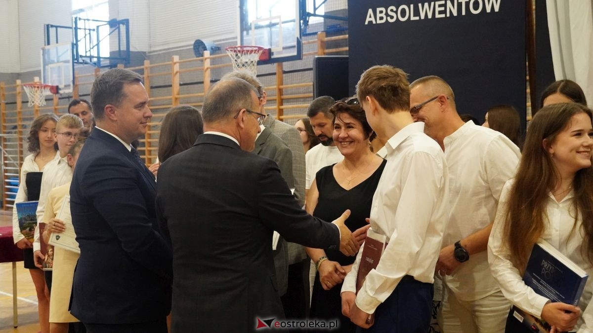 Zakończenie roku szkolnego w SP nr 10 w Ostrołęce [26.06.2026] - zdjęcie #26 - eOstroleka.pl