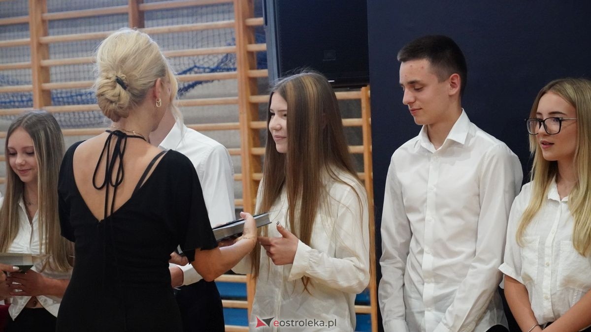 Zakończenie roku szkolnego w SP nr 10 w Ostrołęce [26.06.2026] - zdjęcie #20 - eOstroleka.pl