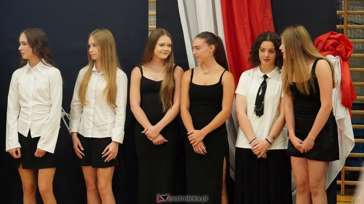 Zakończenie roku szkolnego w SP nr 10 w Ostrołęce [26.06.2026] - zdjęcie #8 - eOstroleka.pl