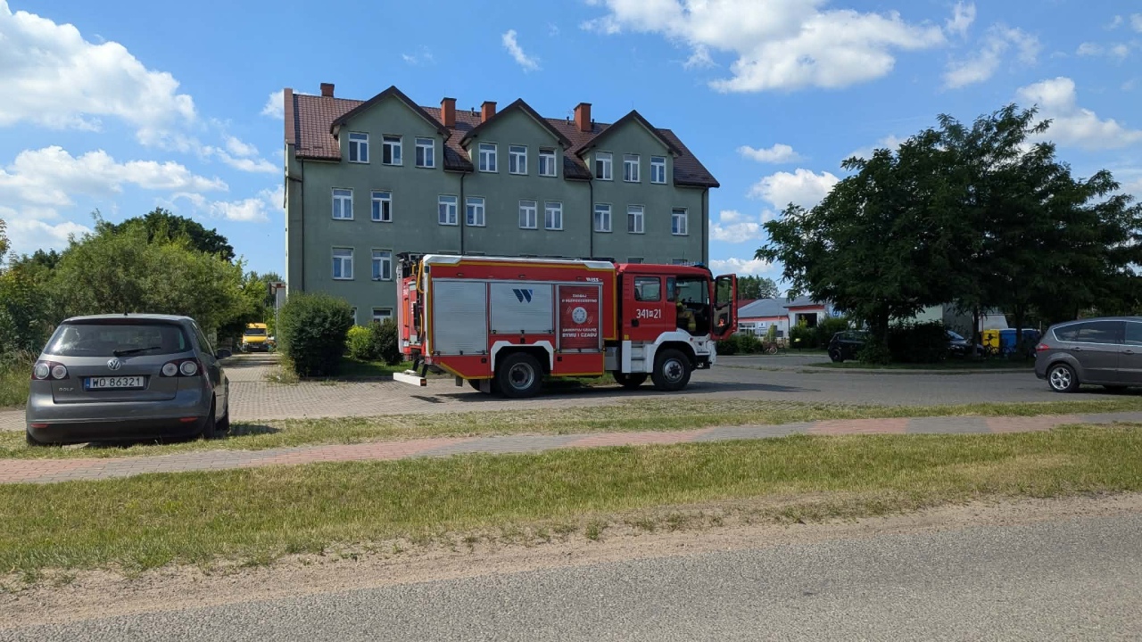 Tragedia w bloku przy Kołobrzeskiej [26.06.2026] - zdjęcie #1 - eOstroleka.pl