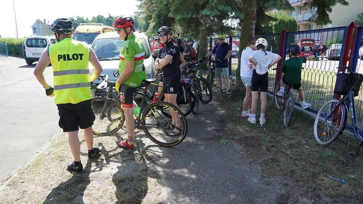 Rodzinny rajd rowerowy na powitanie lata 2026 [27.06.2026] - zdjęcie #75 - eOstroleka.pl