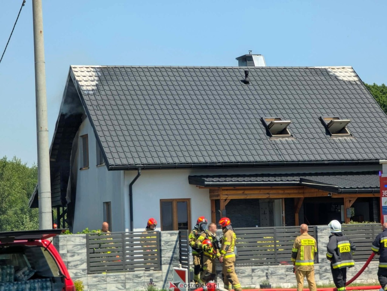Pożar domu w Rzekuniu [28.06.2026] - zdjęcie #16 - eOstroleka.pl