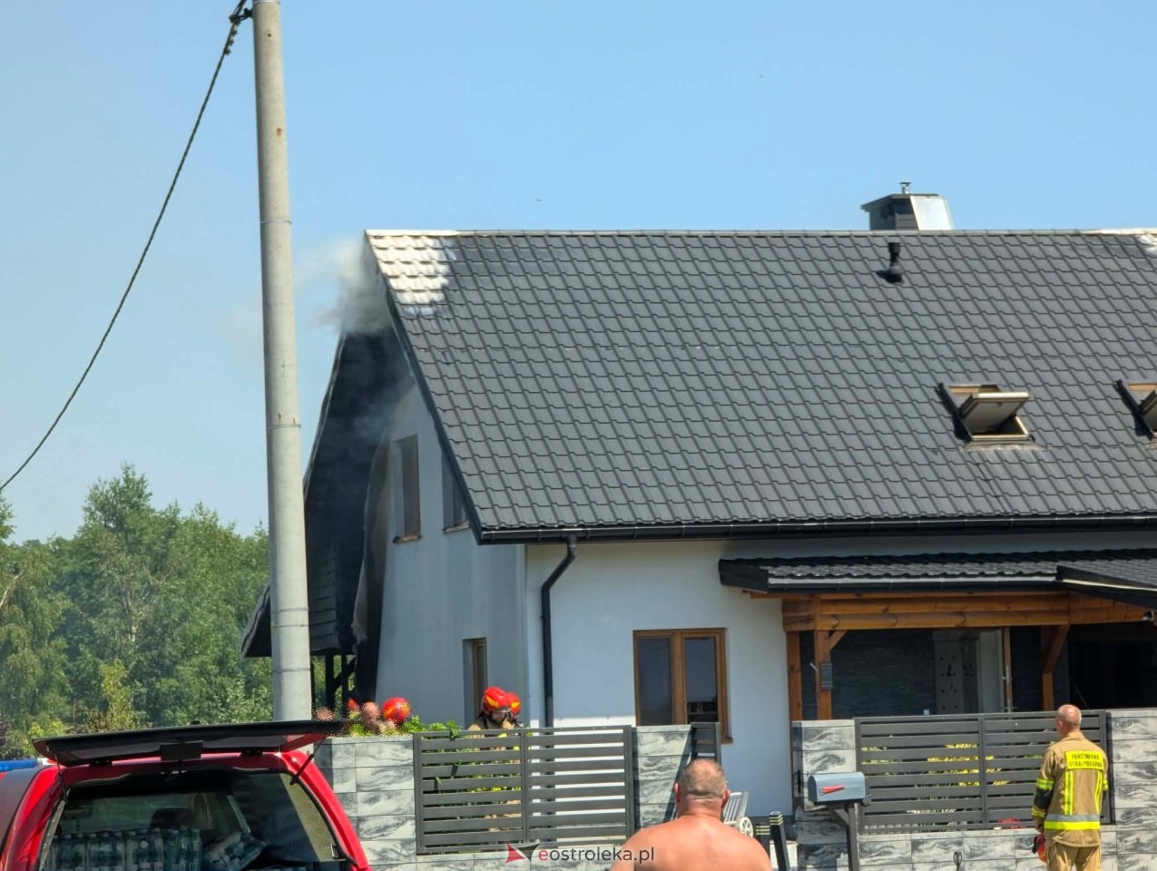 Pożar domu w Rzekuniu [28.06.2026] - zdjęcie #15 - eOstroleka.pl