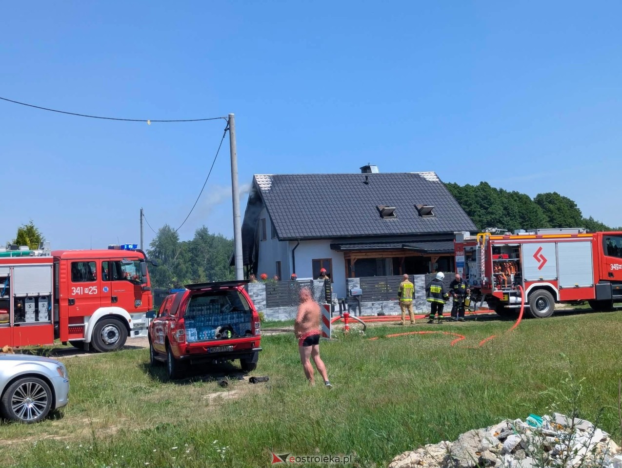Pożar domu w Rzekuniu [28.06.2026] - zdjęcie #5 - eOstroleka.pl
