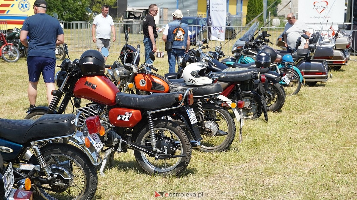 Rzekuń wita lato! - XV Rzekuński Zlot Starej Motoryzacji [28.06.2026] - zdjęcie #198 - eOstroleka.pl