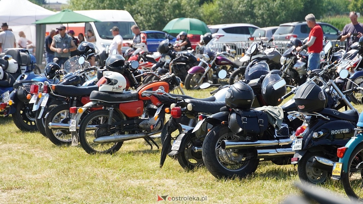 Rzekuń wita lato! - XV Rzekuński Zlot Starej Motoryzacji [28.06.2026] - zdjęcie #183 - eOstroleka.pl