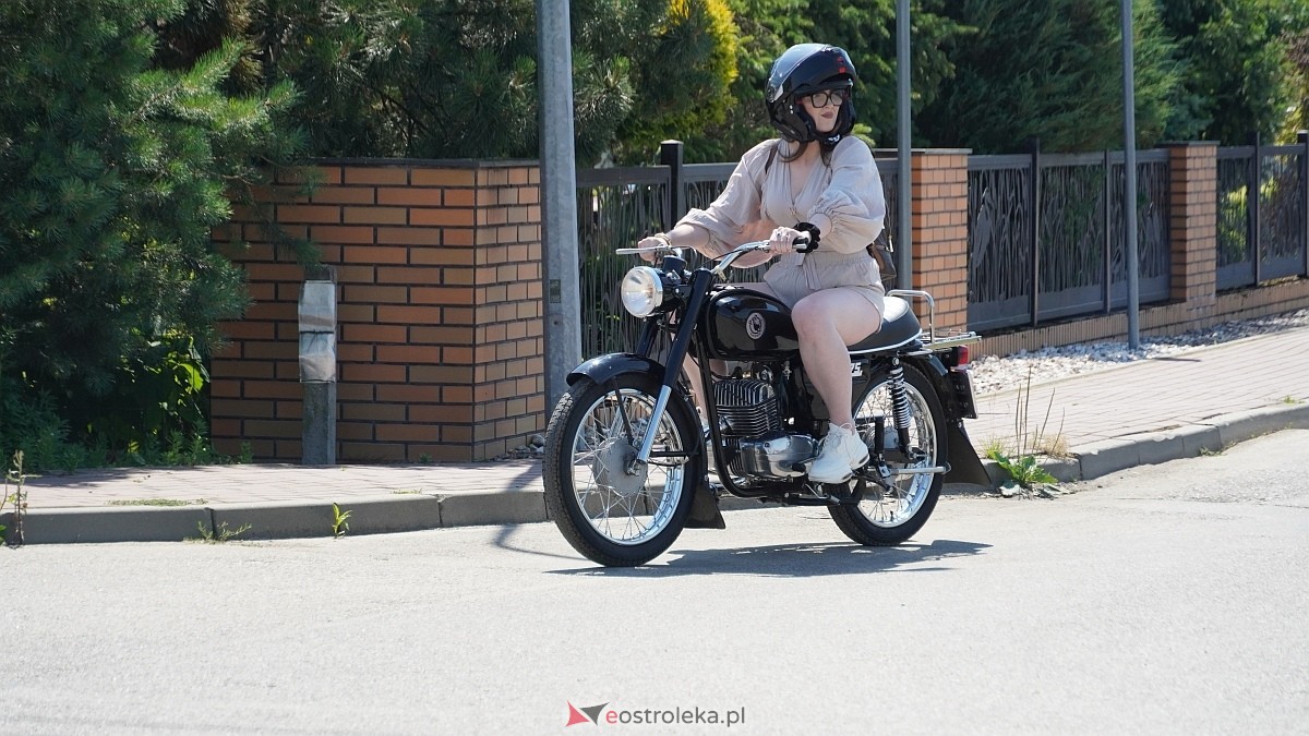 Rzekuń wita lato! - XV Rzekuński Zlot Starej Motoryzacji [28.06.2026] - zdjęcie #173 - eOstroleka.pl