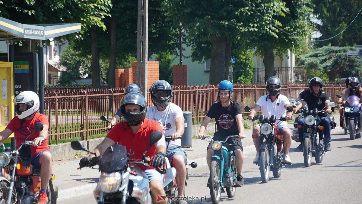 Rzekuń wita lato! - XV Rzekuński Zlot Starej Motoryzacji [28.06.2026] - zdjęcie #164 - eOstroleka.pl