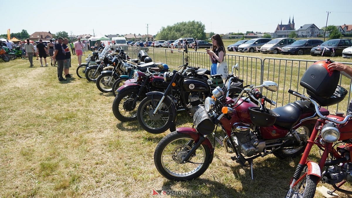 Rzekuń wita lato! - XV Rzekuński Zlot Starej Motoryzacji [28.06.2026] - zdjęcie #109 - eOstroleka.pl