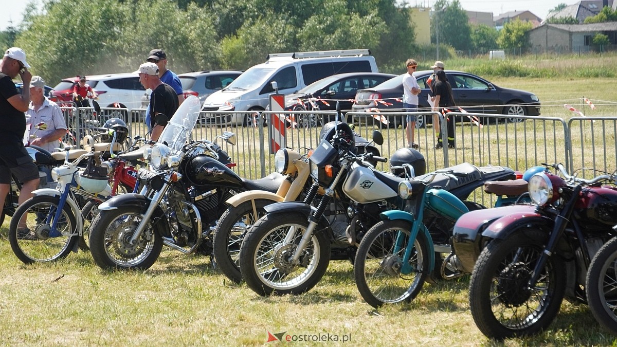 Rzekuń wita lato! - XV Rzekuński Zlot Starej Motoryzacji [28.06.2026] - zdjęcie #102 - eOstroleka.pl