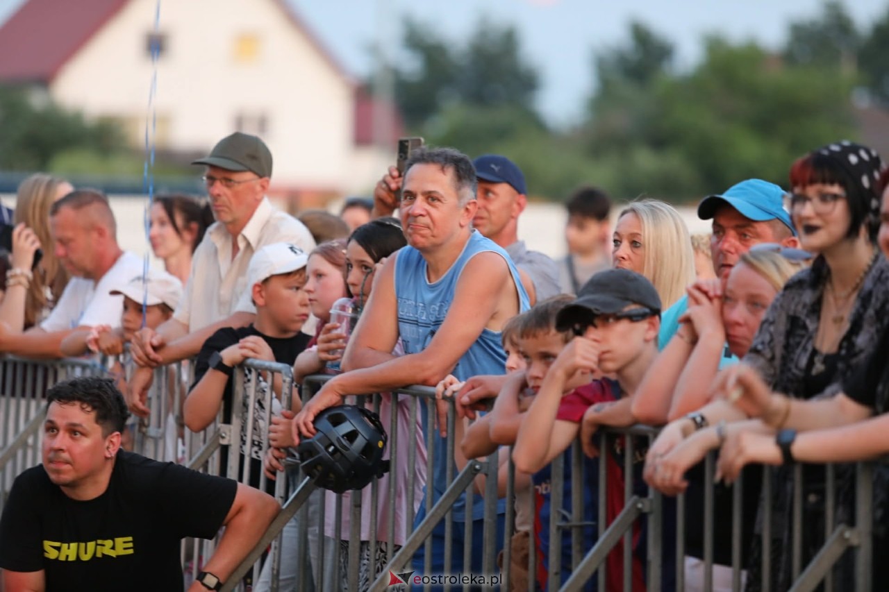 Rzekuń wita lato! Koncert Łydki Grubasa [28.06.2026] - zdjęcie #61 - eOstroleka.pl
