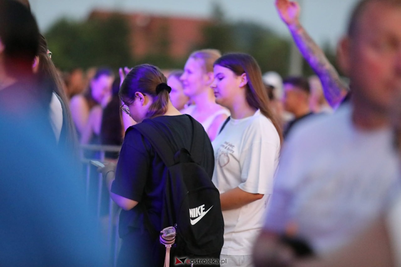 Rzekuń wita lato! Koncert Łydki Grubasa [28.06.2026] - zdjęcie #55 - eOstroleka.pl