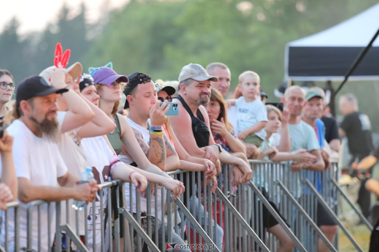 Rzekuń wita lato! Koncert Łydki Grubasa [28.06.2026] - zdjęcie #47 - eOstroleka.pl