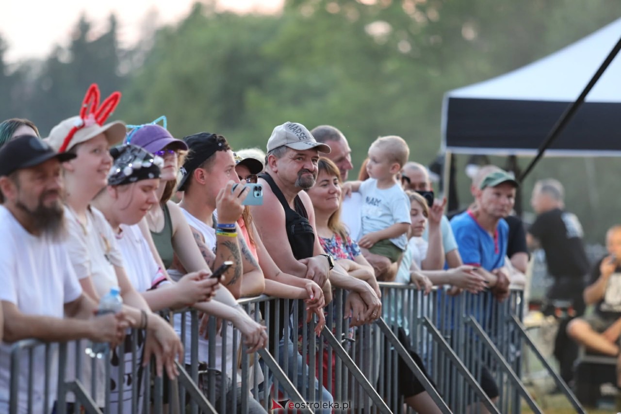 Rzekuń wita lato! Koncert Łydki Grubasa [28.06.2026] - zdjęcie #40 - eOstroleka.pl