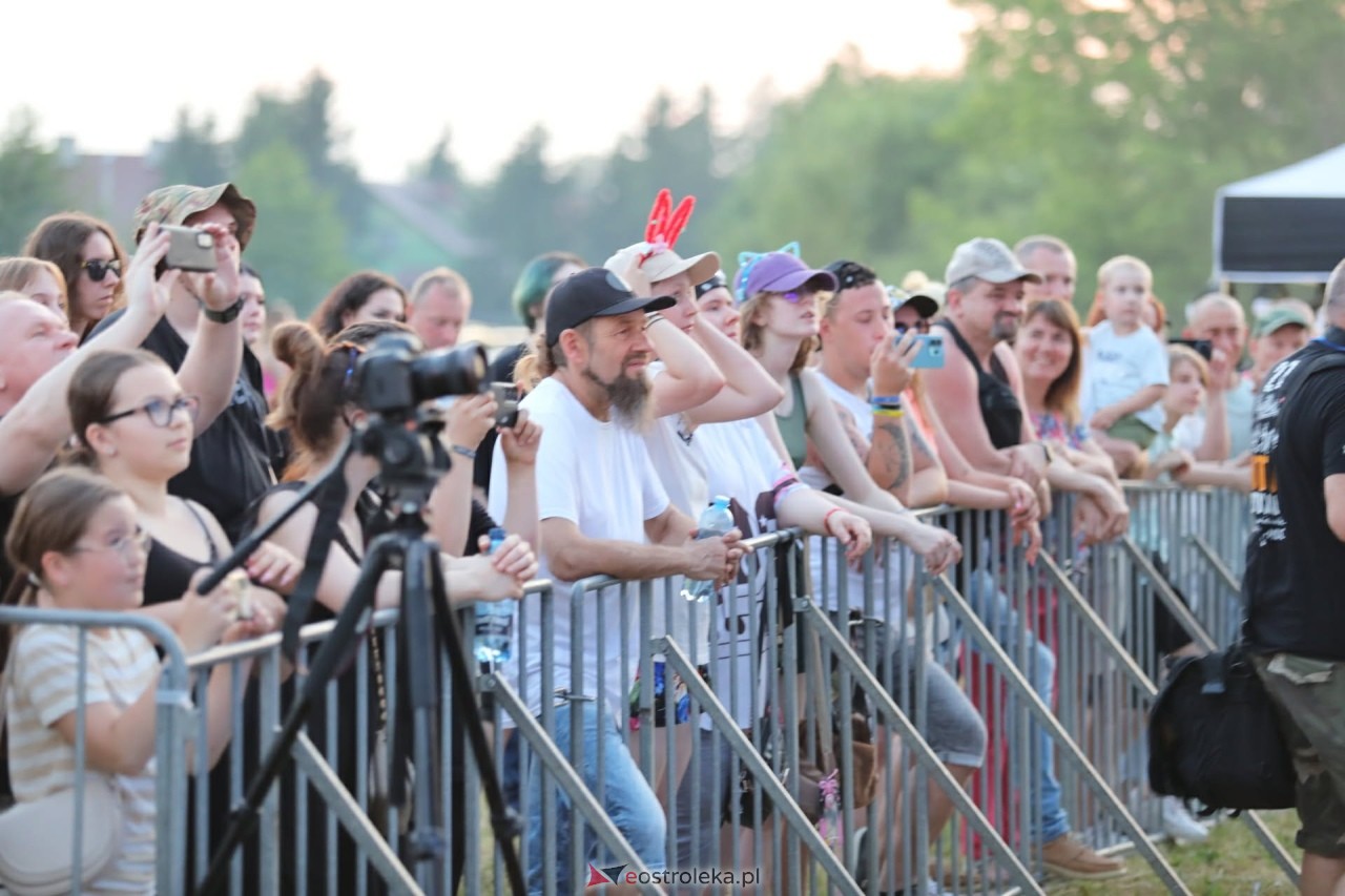 Rzekuń wita lato! Koncert Łydki Grubasa [28.06.2026] - zdjęcie #39 - eOstroleka.pl